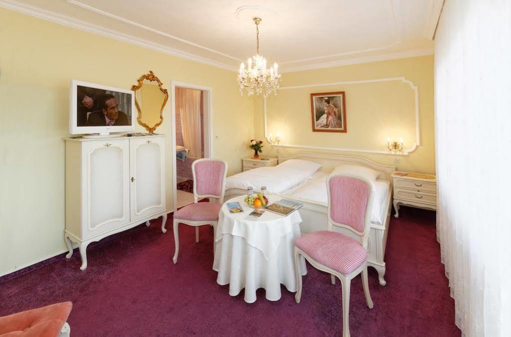 Hotel Garni Regina Goessweinstein Ngoại thất bức ảnh